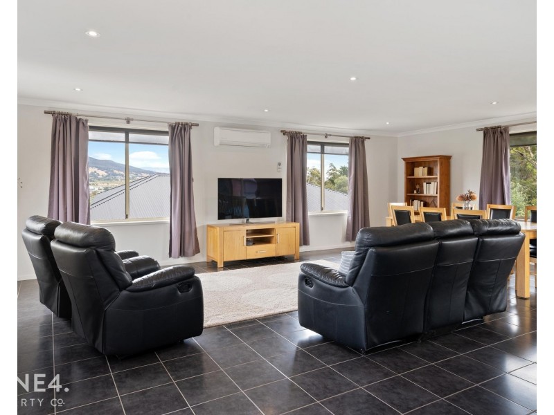 28 Blackstone Drive, Old Beach TAS 7017