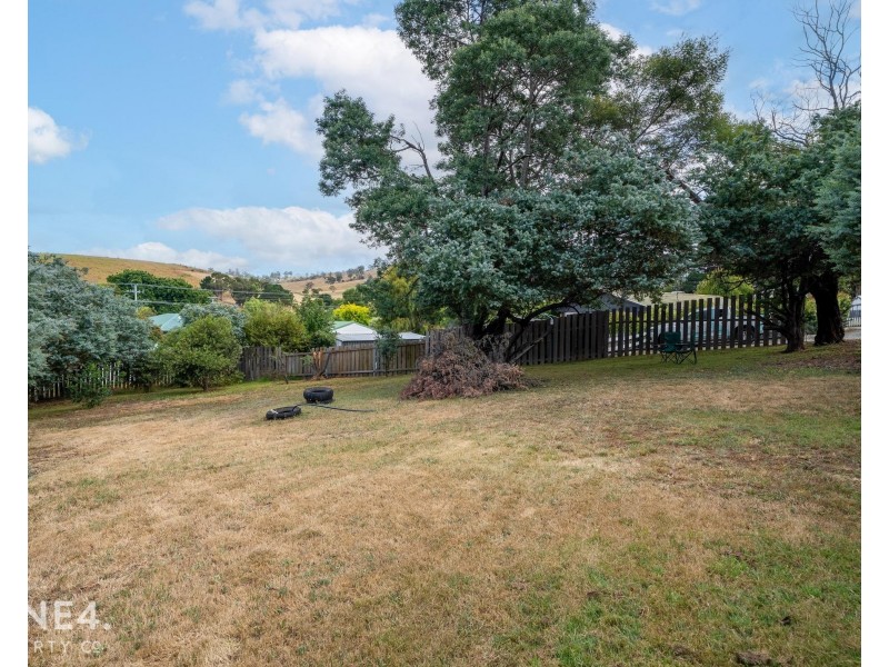 2/54 Swan Street, Bagdad TAS 7030