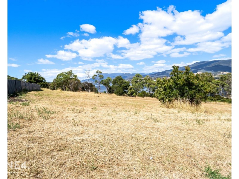 3 Fisher Drive, Herdsmans Cove TAS 7030