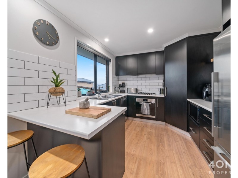 6 Lonergan Road, Glenorchy TAS 7010