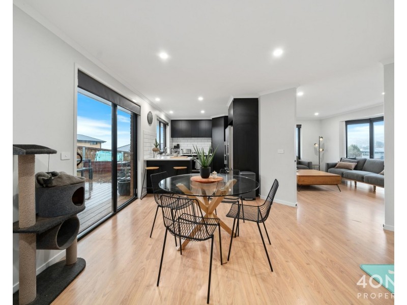 6 Lonergan Road, Glenorchy TAS 7010