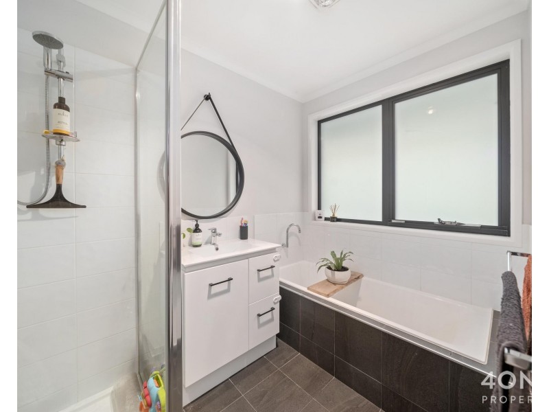 6 Lonergan Road, Glenorchy TAS 7010