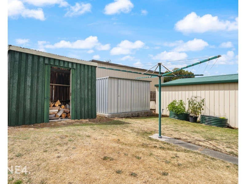 12 Murdoch Avenue, New Norfolk TAS 7140
