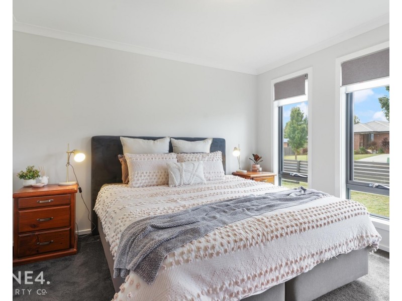 5 Barrob Street, Old Beach TAS 7017