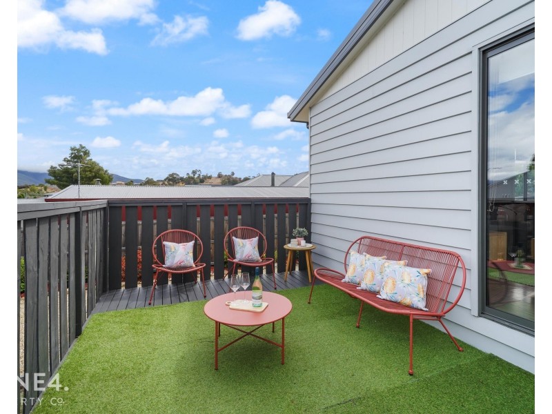 5 Barrob Street, Old Beach TAS 7017