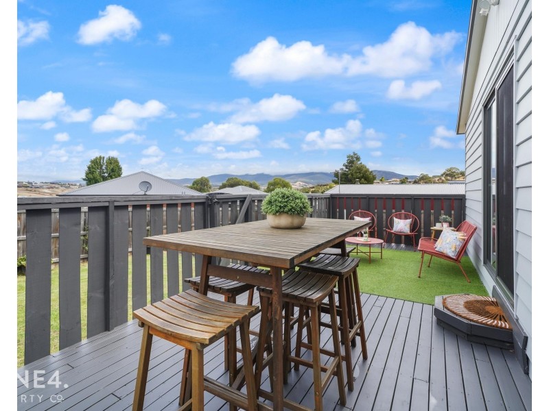 5 Barrob Street, Old Beach TAS 7017