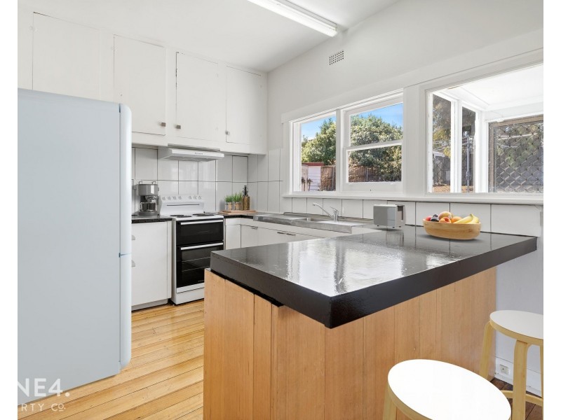 75 Bowen Road, Lutana TAS 7009