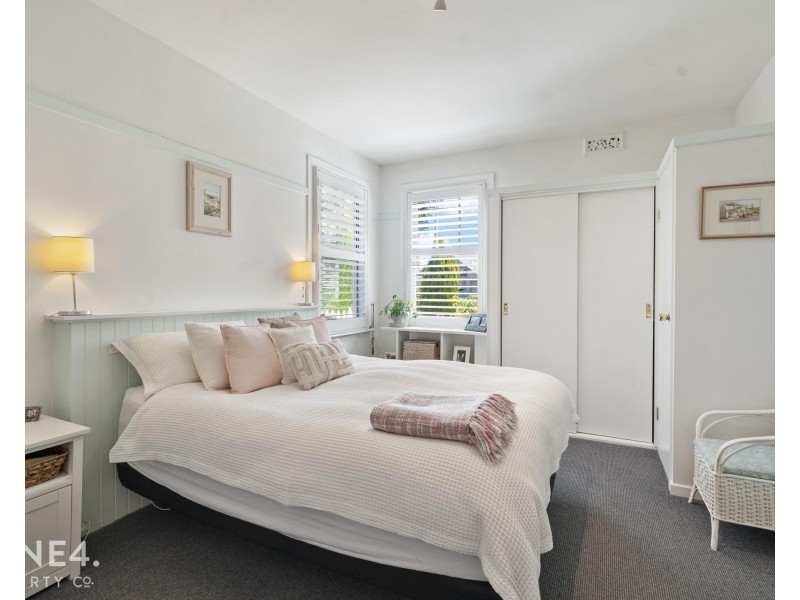 11 Peronne Avenue, Moonah TAS 7009