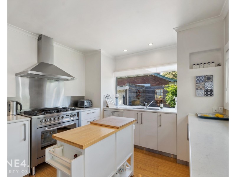 11 Peronne Avenue, Moonah TAS 7009