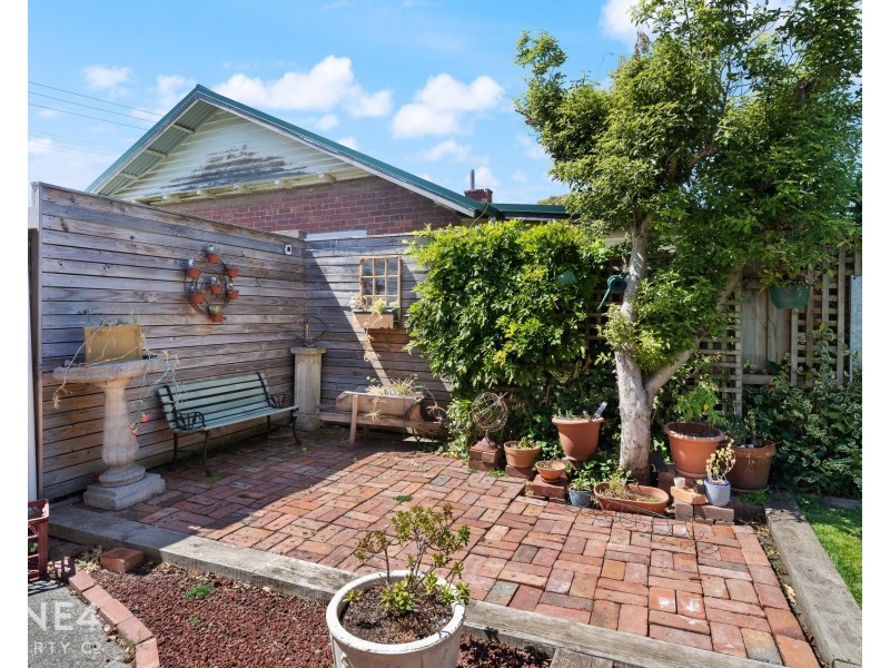 11 Peronne Avenue, Moonah TAS 7009