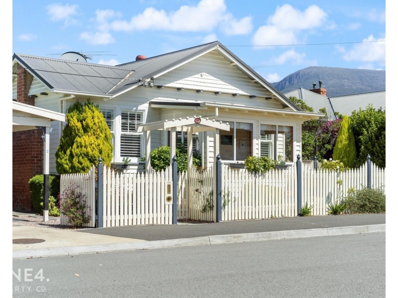 11 Peronne Avenue, Moonah TAS 7009