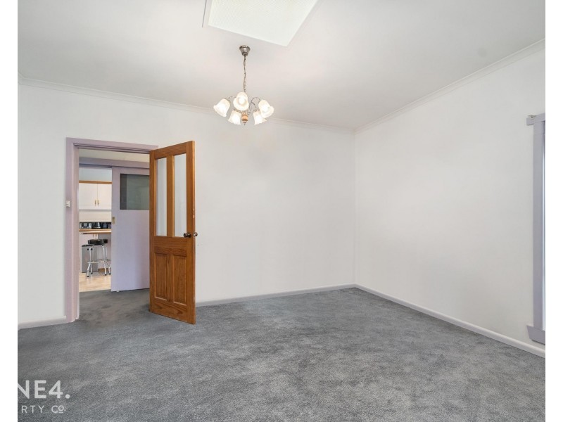 22 Culloden Avenue, Lutana TAS 7009