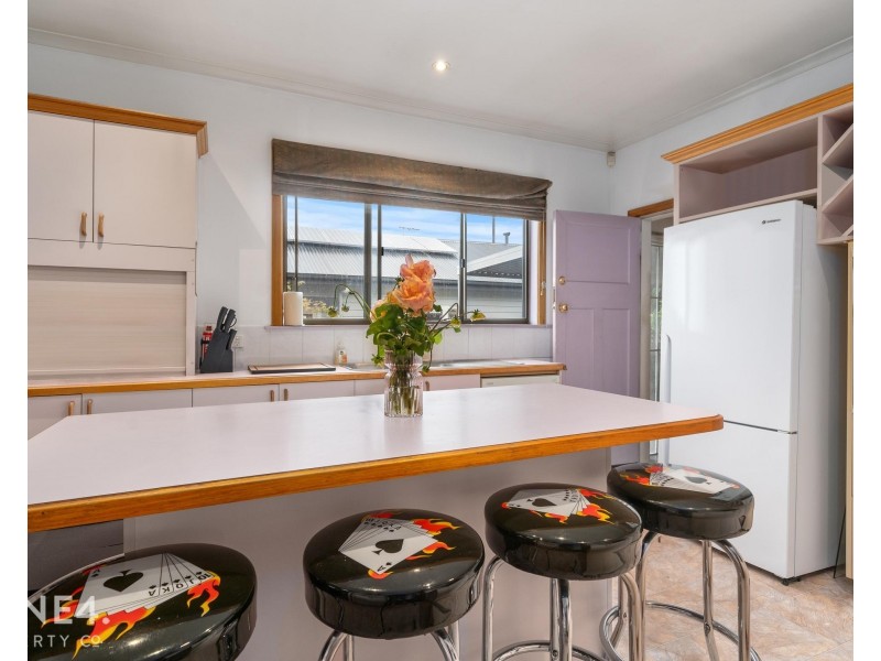 22 Culloden Avenue, Lutana TAS 7009