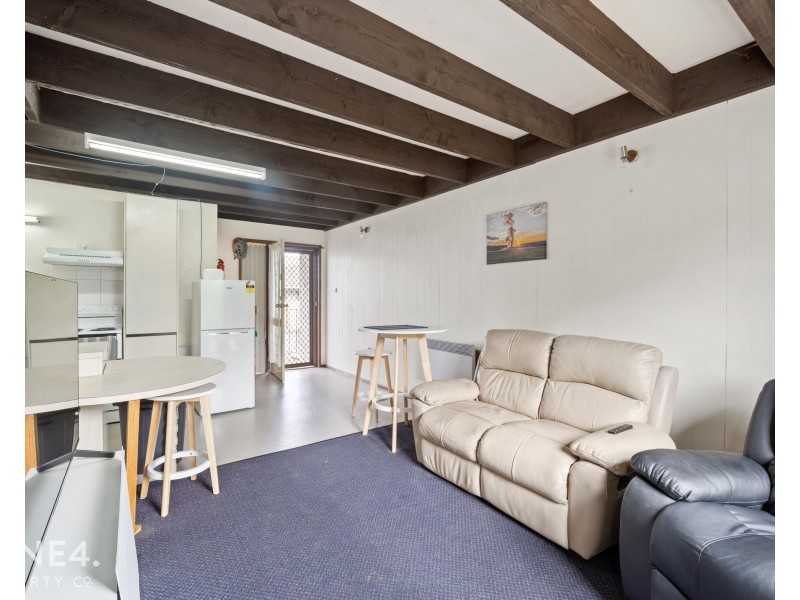 8/9B McGough Street, Glenorchy TAS 7010