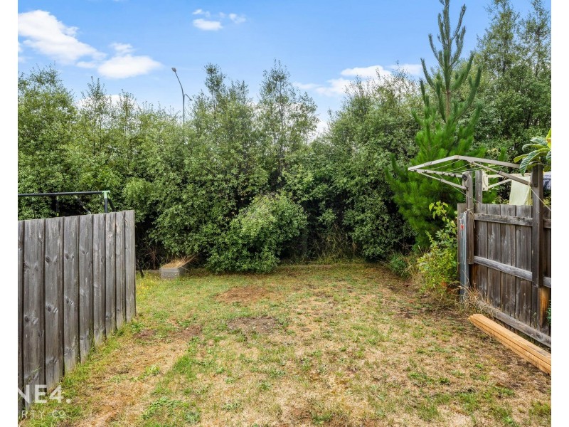 8/9B McGough Street, Glenorchy TAS 7010