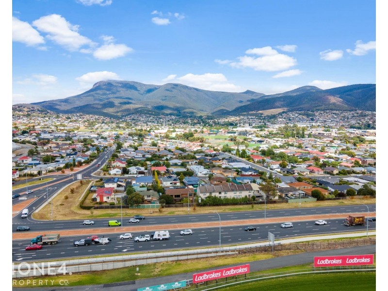 8/9B McGough Street, Glenorchy TAS 7010