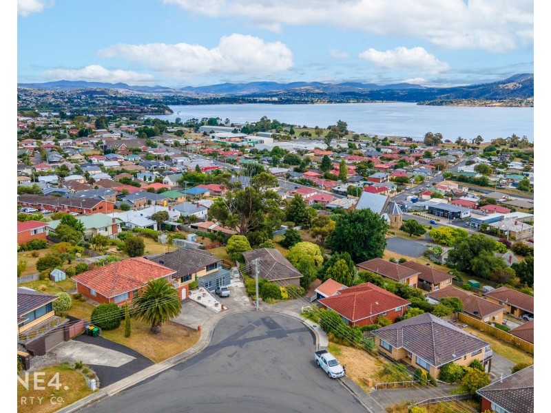 26 Weston Place, Montrose TAS 7010