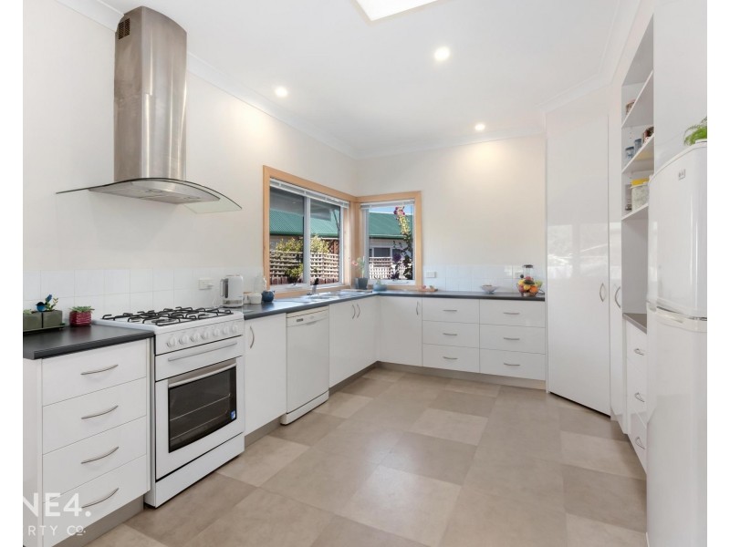 13 Elf Avenue, Glenorchy TAS 7010
