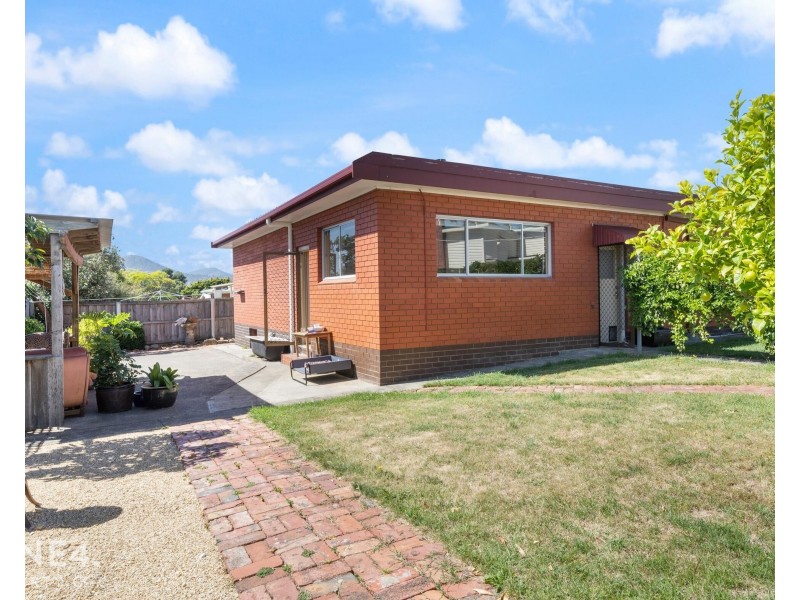 12 Barunga Place, Glenorchy TAS 7010