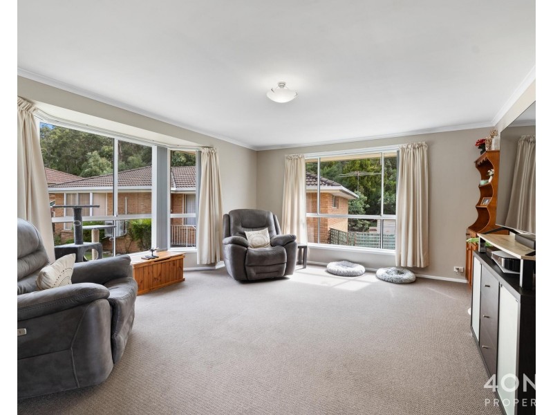 1/133 Pitcairn Street, Montrose TAS 7010