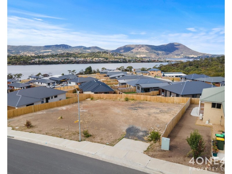 32 Stony Point Drive, Austins Ferry TAS 7011