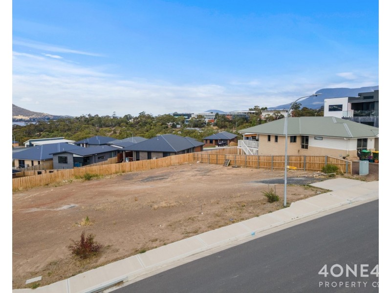 32 Stony Point Drive, Austins Ferry TAS 7011