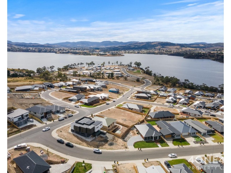 32 Stony Point Drive, Austins Ferry TAS 7011