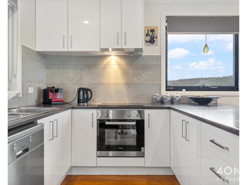 5 Euroka Street, Mornington TAS 7018