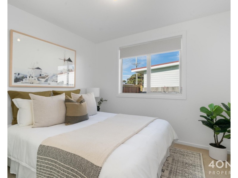 1/21 Windermere Beach Road, Claremont TAS 7011