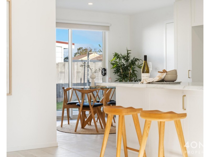 1/21 Windermere Beach Road, Claremont TAS 7011