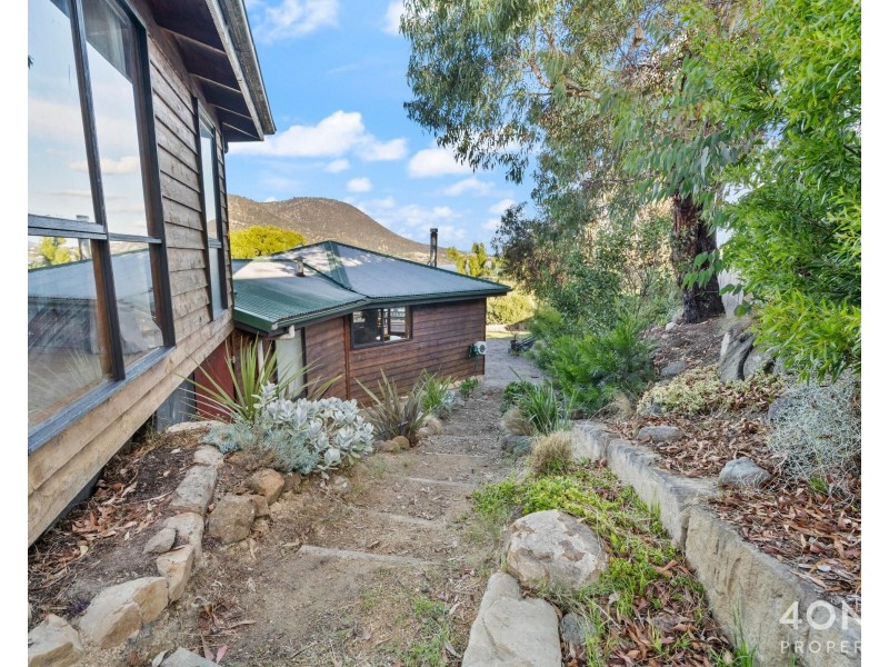 16 Clives Avenue, Old Beach TAS 7017