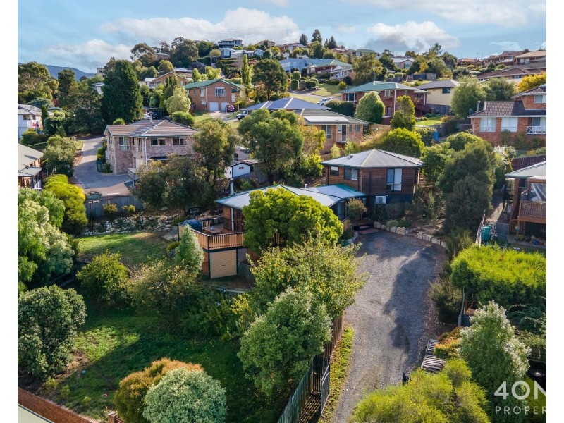 16 Clives Avenue, Old Beach TAS 7017