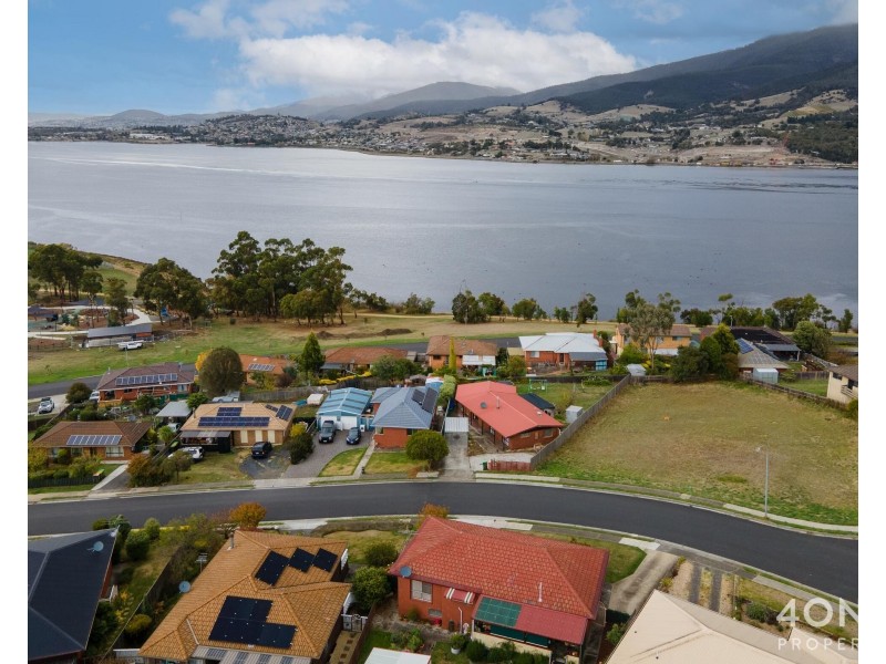 8 Thompson Crescent, Bridgewater TAS 7030