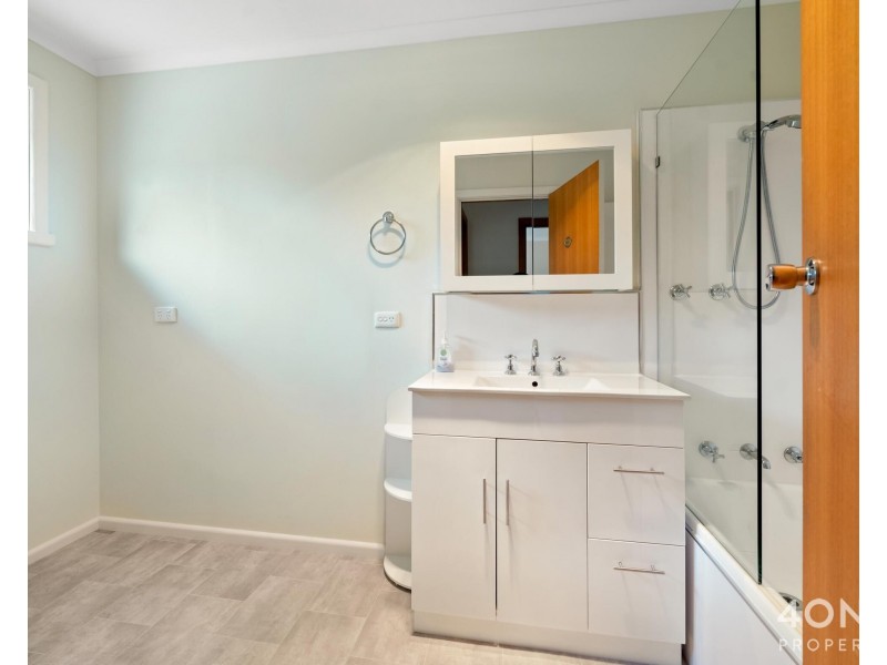 1/7 Wandi Court, Howrah TAS 7018
