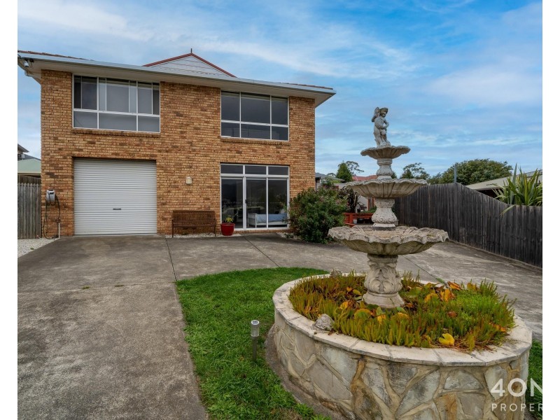 8 Kristen Court, Claremont TAS 7011