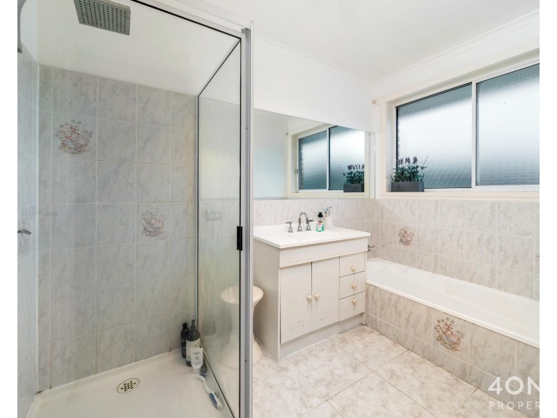 8 Kristen Court, Claremont TAS 7011