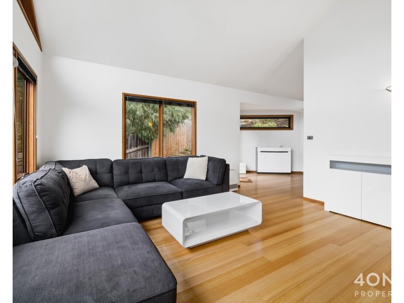 29 Wassell Place, Lindisfarne TAS 7015