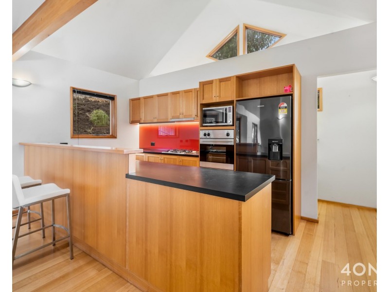 29 Wassell Place, Lindisfarne TAS 7015