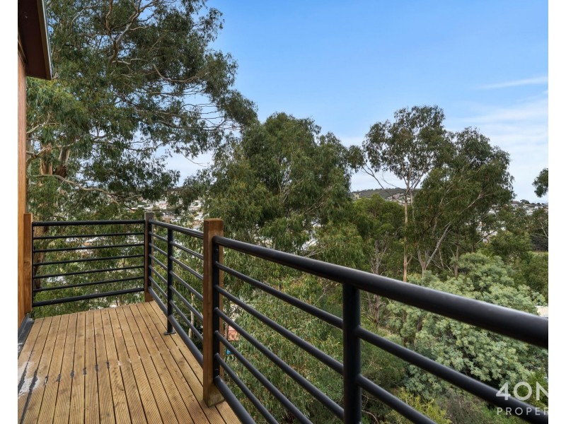 29 Wassell Place, Lindisfarne TAS 7015