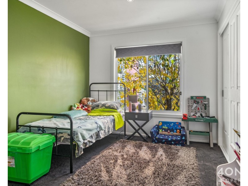 2 Amundsen Crescent, Warrane TAS 7018