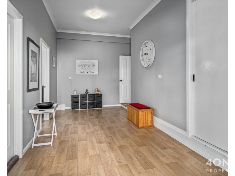 2 Amundsen Crescent, Warrane TAS 7018