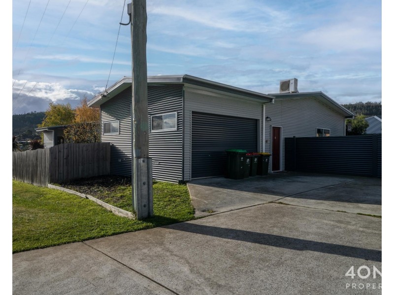 2 Amundsen Crescent, Warrane TAS 7018