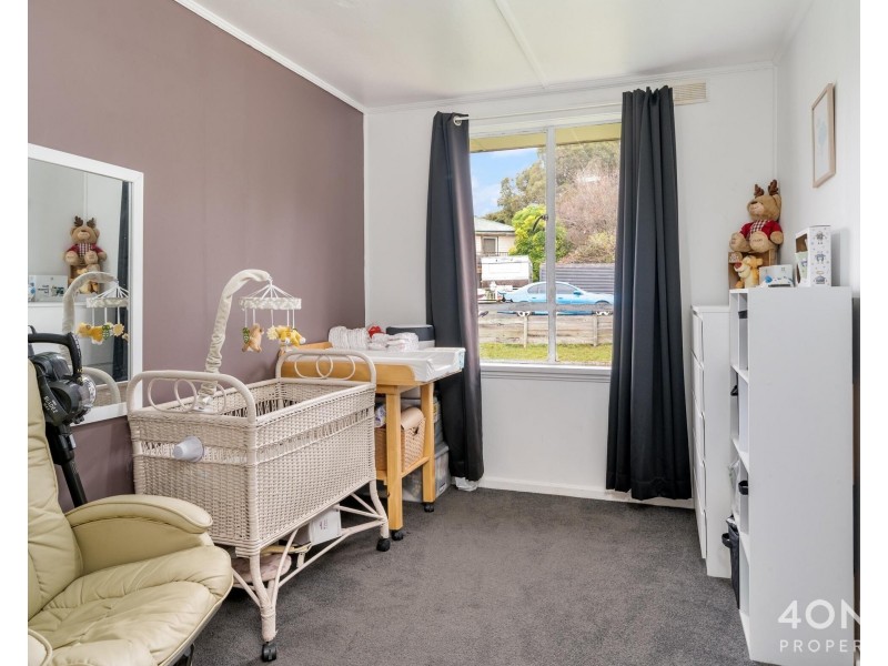 40 Arunta Crescent, Chigwell TAS 7011