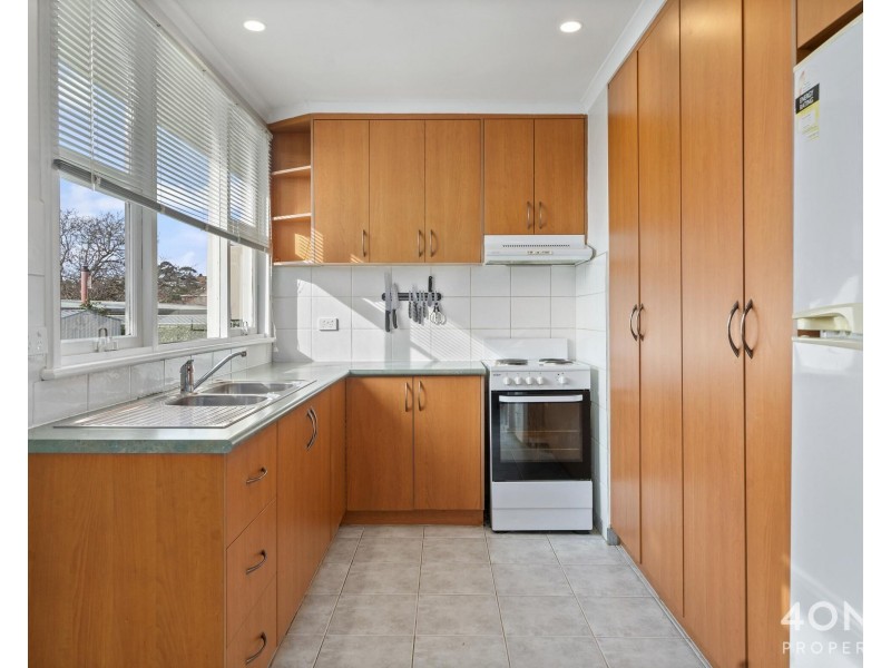 3 Brixham Crt, Glenorchy TAS 7010