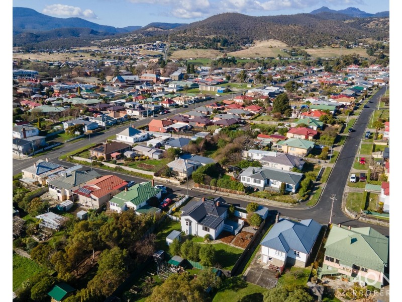 11 Quarry Street, New Norfolk TAS 7140