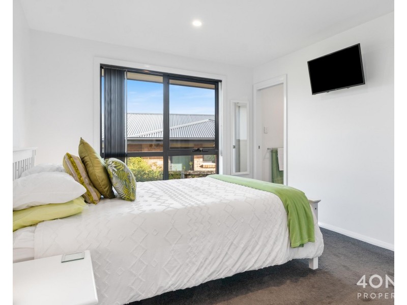 8 Elaia Drive, Risdon Vale TAS 7016