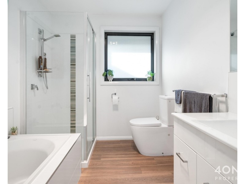 8 Elaia Drive, Risdon Vale TAS 7016