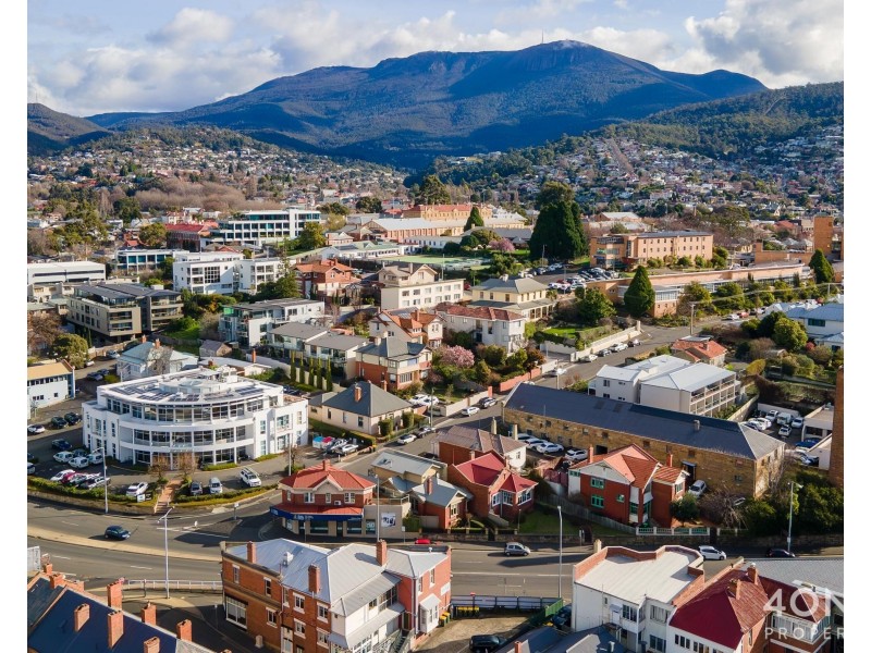 31 Sandy Bay Road, Battery Point TAS 7004