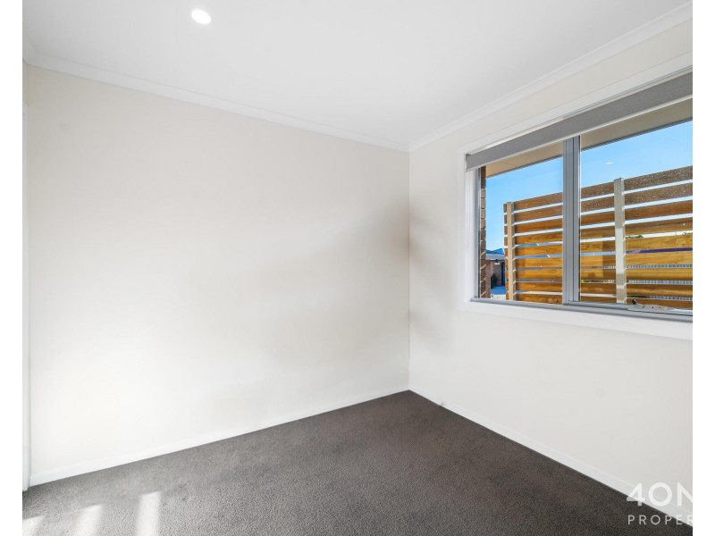 7/5 Ralph Terrace, Rokeby TAS 7019
