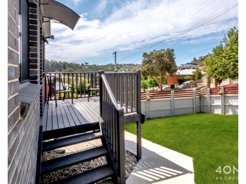 1/8A Beaumont Road, Lenah Valley TAS 7008